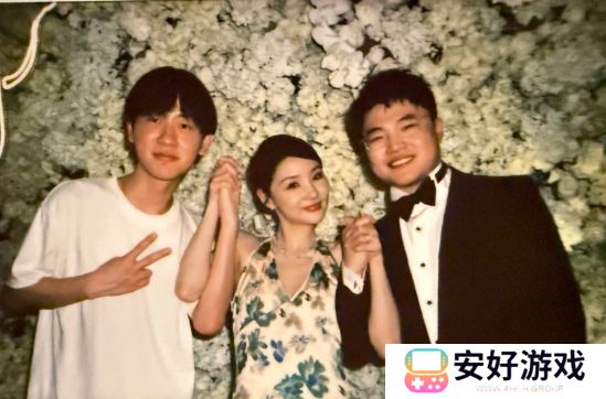 Uzi给老婆补办豪华婚礼，减肥后穿衣更加帅气，网友：真羡慕了