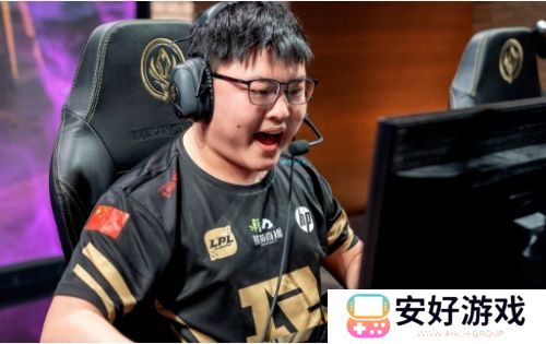 Uzi时隔多年再出手，连赢多把上韩服千分，网友喊话让其复出加入iG