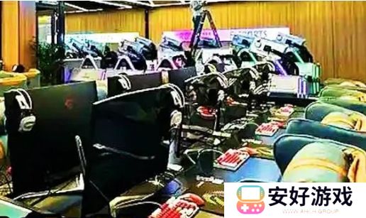 旭旭宝宝为领游戏药水，直接花2千包年网吧，网友：不怕被盗号吗