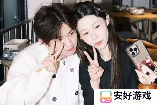 网红痞幼再传新恋情，和新对象亲密互动频繁，网友：两个人越长越像