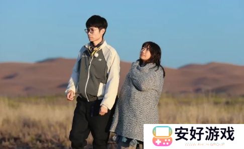 麦琳晒开工视频，身材纤细，活泼俏皮，画风突变太意外，黑红也是红呀