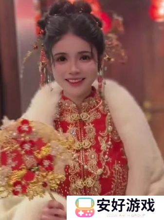 狗头萝莉拍短剧被曝有吻戏,本人回应称怕男粉吃醋,亲密戏都删除了