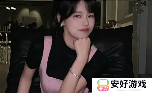 沫子透露想创业摆摊，称只要粉丝对出暗号，可以白送摊位上的物品